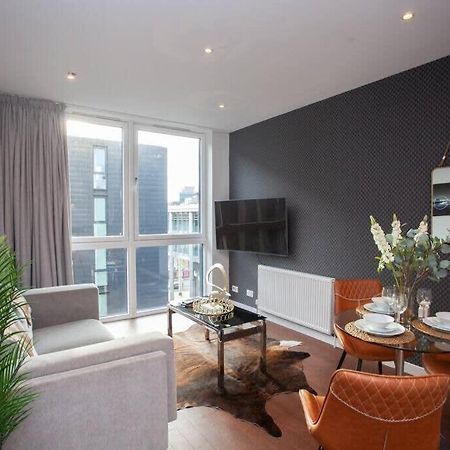 1 Bedroom Apartment In Very Central Location Глазго Экстерьер фото